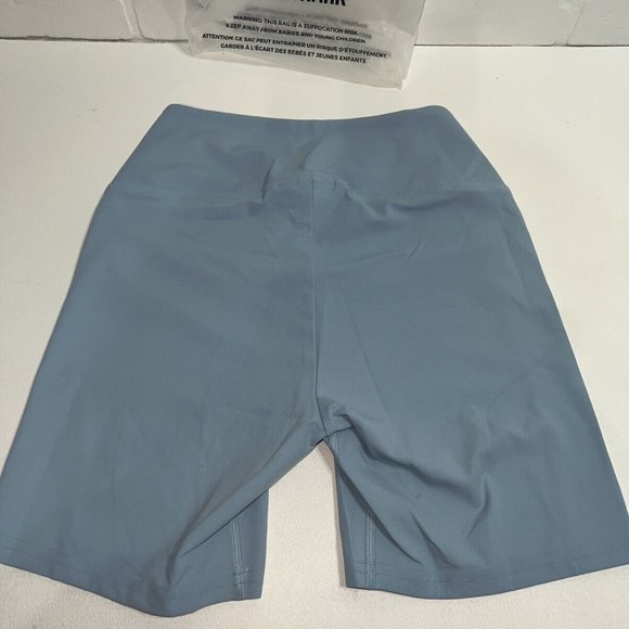 GymShark NWT Women's Iceberg Blue CROSSOVER Shorts, Size Medium or XLarge - Picture 4 of 7